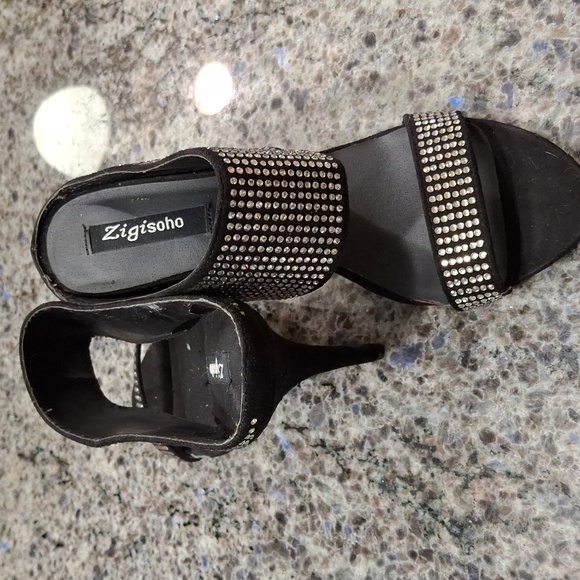 "ZIGISOHO" Women's Sz 10, Dahny Style, Black rhinestone cut-out heels. 5in tall - Picture 8 of 11